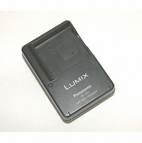 Panasonic Lumix DE-A79B camera battery charger Genuine Original