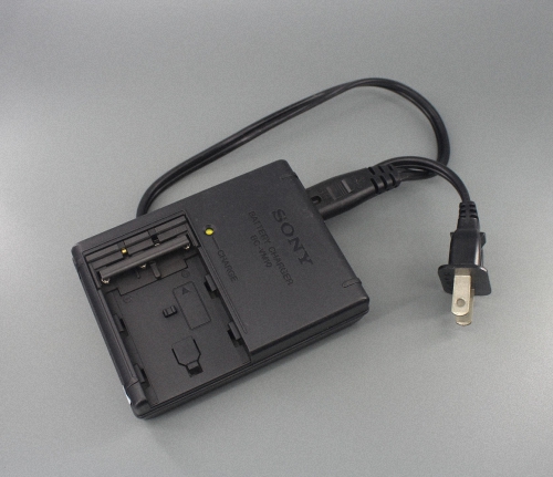 Sony BC-VM10 NP-FM30 Wall camera battery charger Power Supply Genuine Original